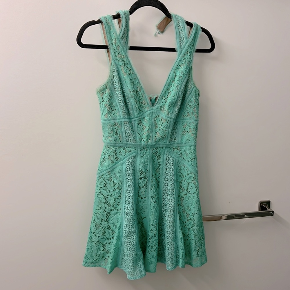 BCBG MaxAzria formal mini dress, mint green color. Size 4